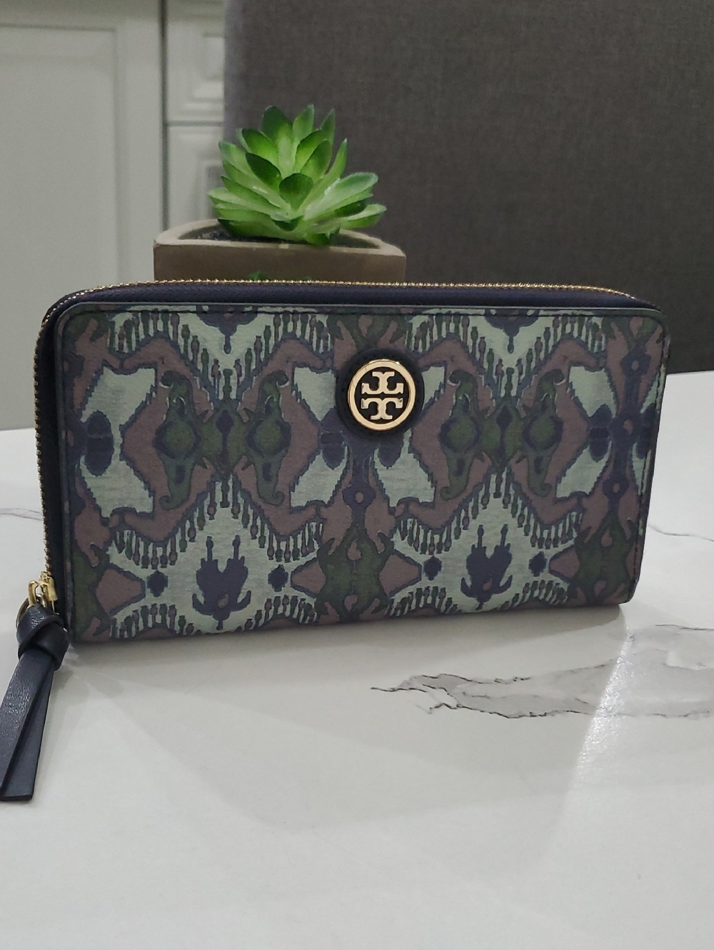RARE Tory Burch T Monogram Southwestern Print Continental Zip Around wallet